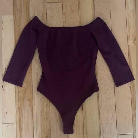 LULU’S LIKE A BIRD PLUM PURPLE OFF-THE-SHOULDER BODYSUIT - Picture 4 of 7